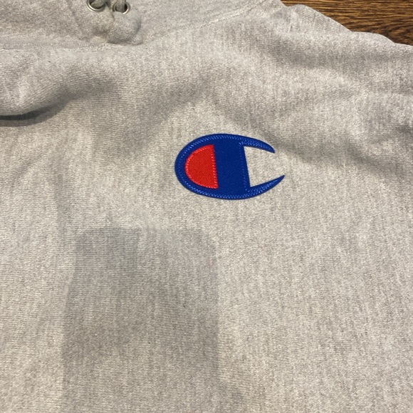 Champion hoodie - Picture 3 of 3